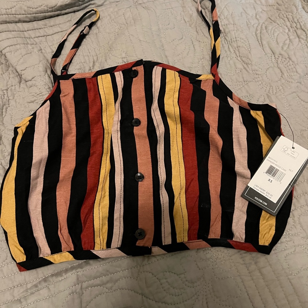 NWT crop top
